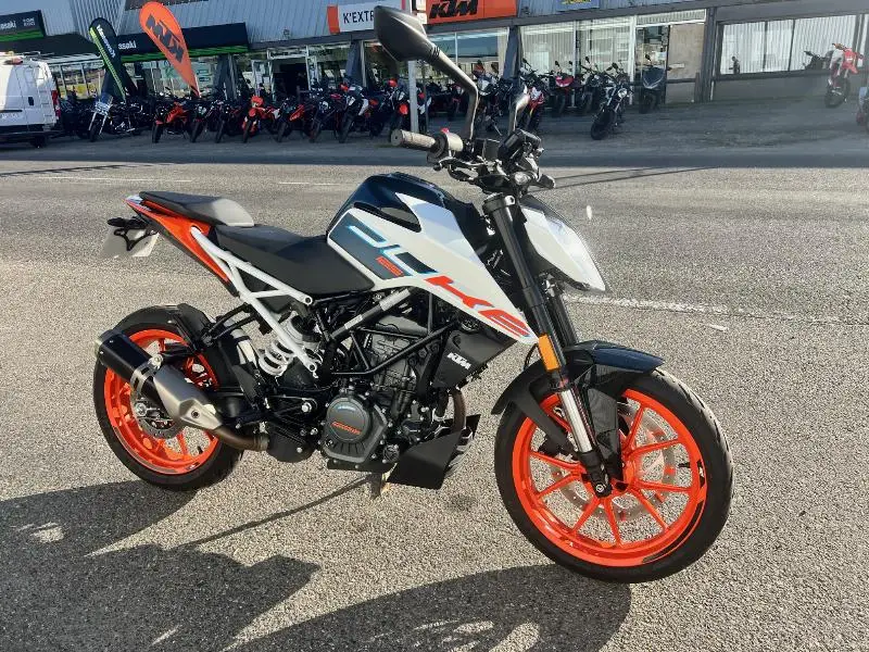 125 DUKE