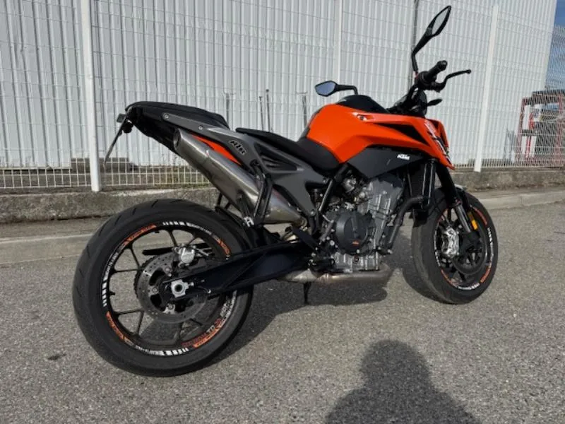 790 DUKE L