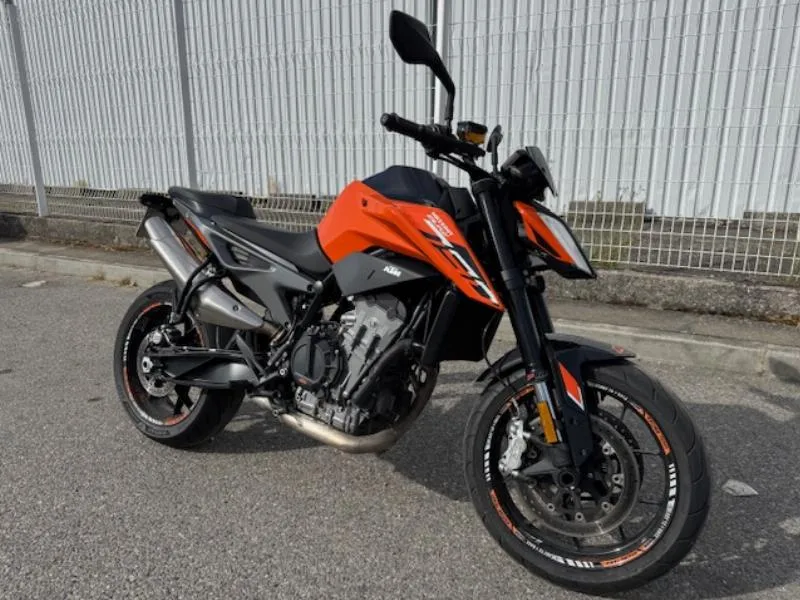 790 DUKE L