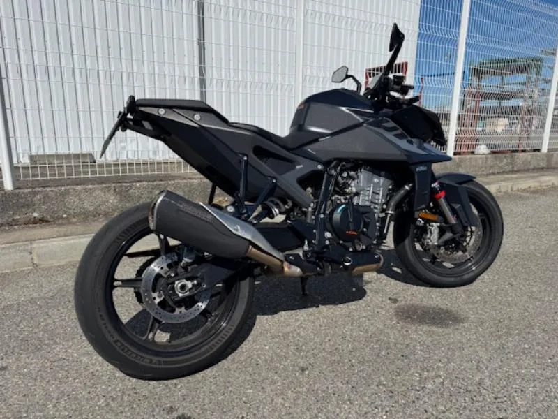 990 DUKE
