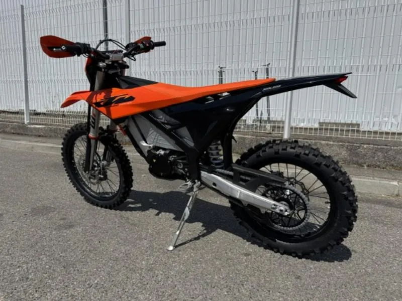 FREERIDE E