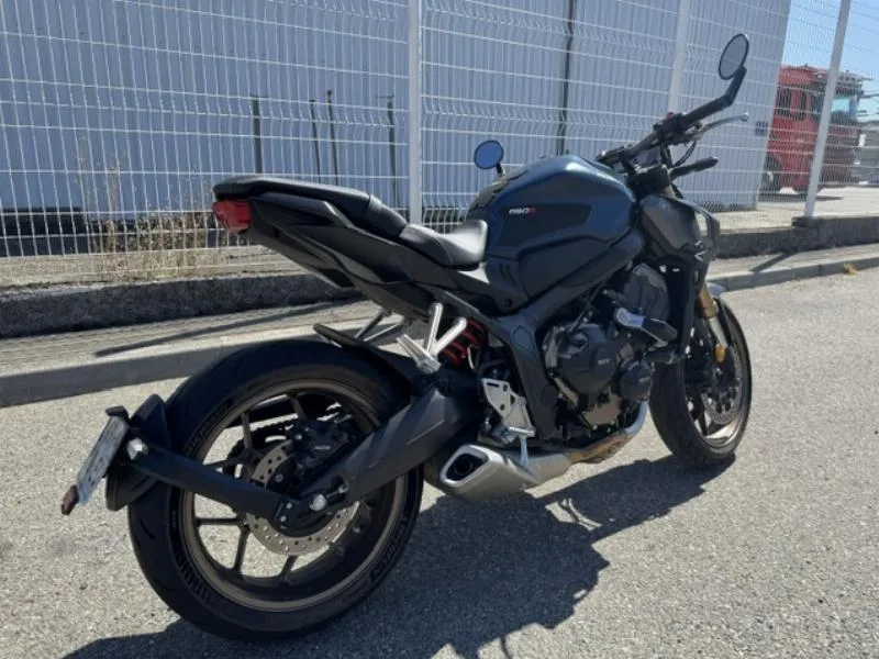 CB650R Neo Sports Café