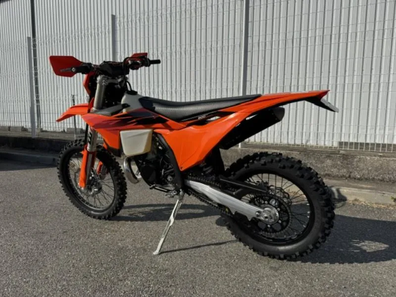 300 EXC
