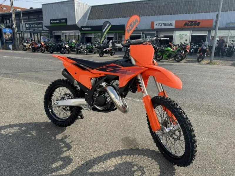 125 SX