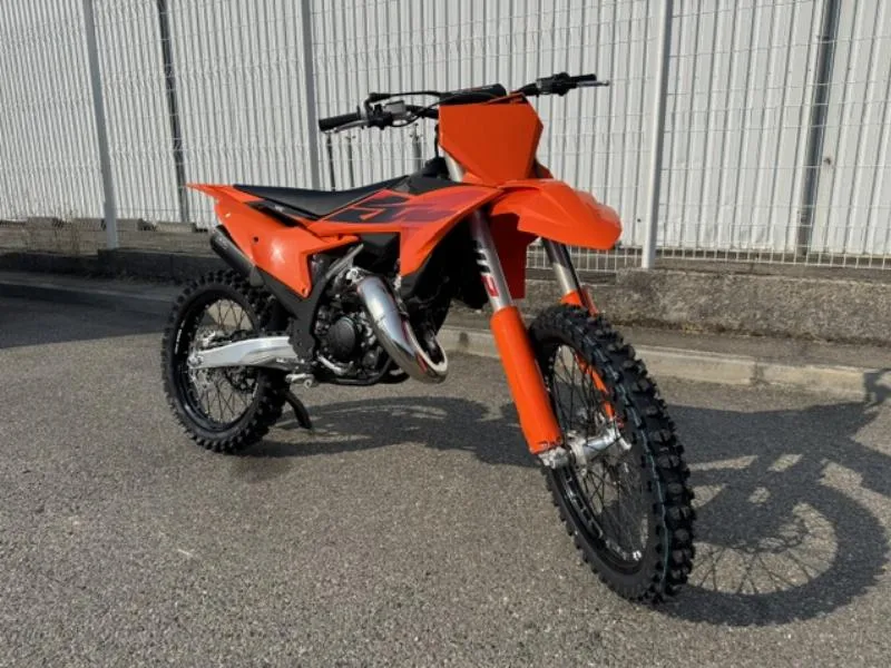 125 SX