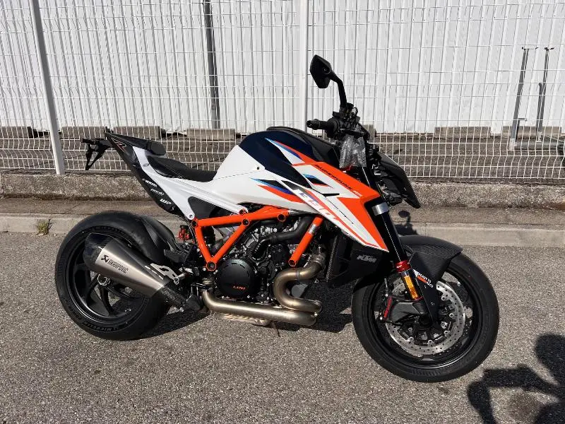 1390 SUPER DUKE RR