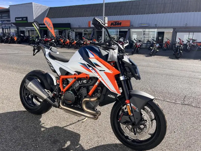 1390 SUPER DUKE RR