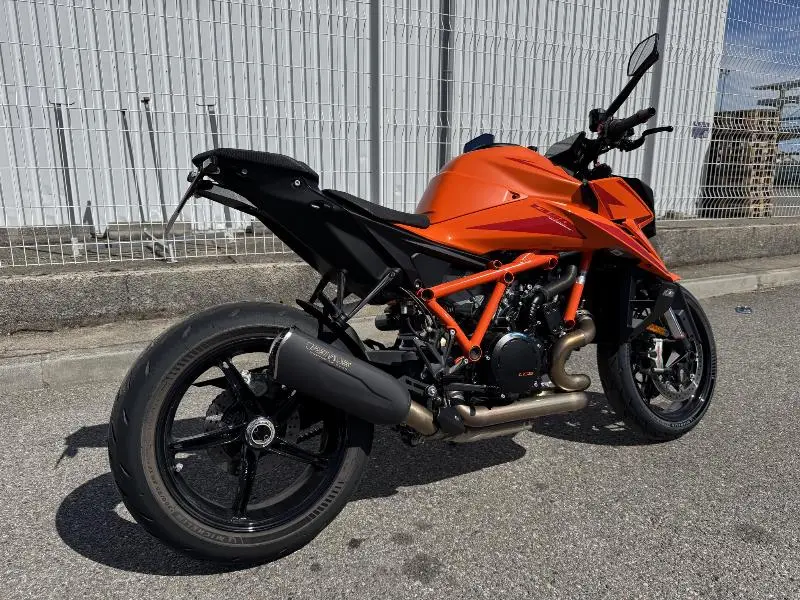 1390 SUPER DUKE R