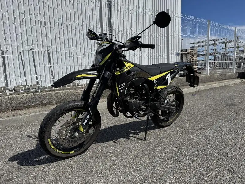 50 SM FACTORY RS