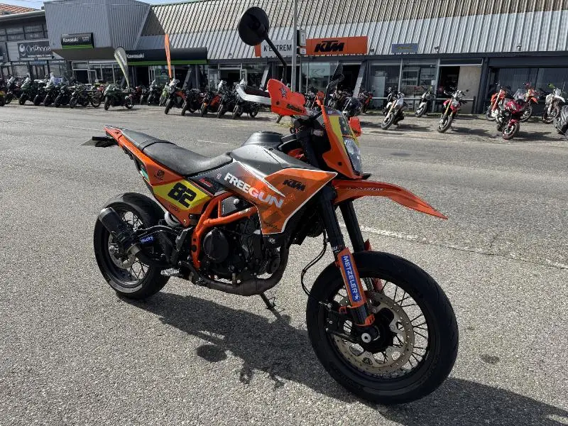390 SMC R
