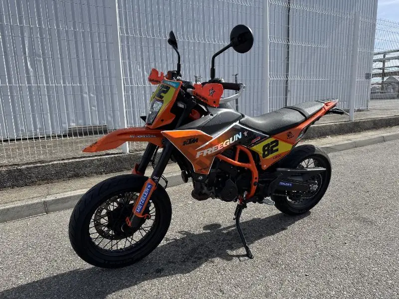 390 SMC R
