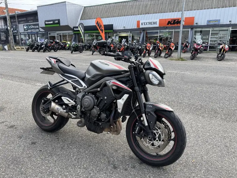 STREET TRIPLE 765 R