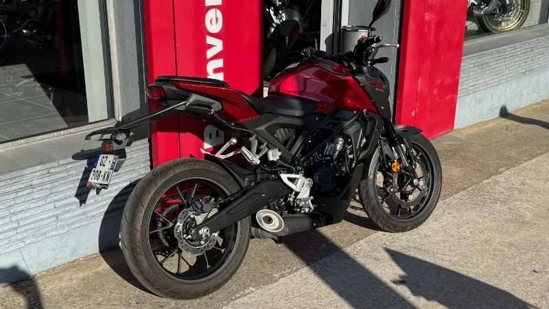 CB 125
