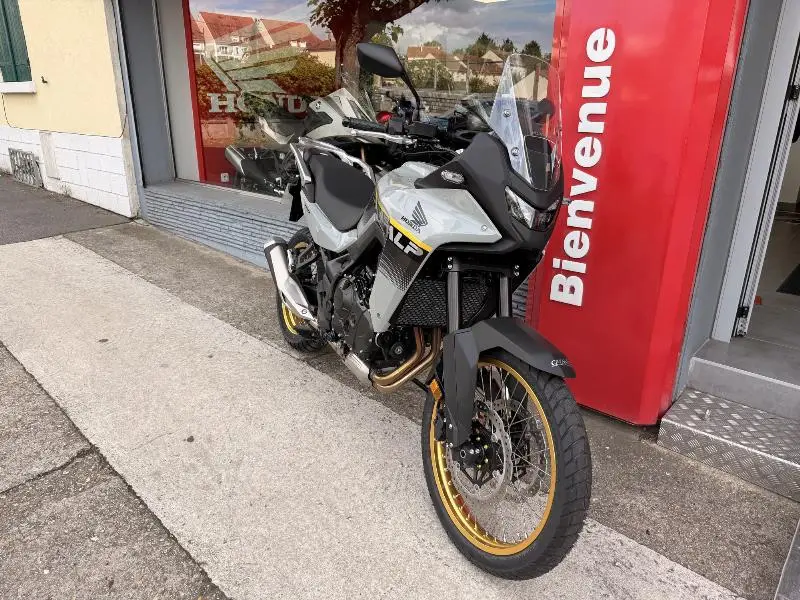 TRANSALP 750