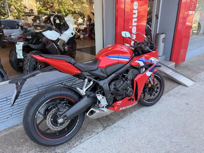 CBR 650 R ECLUTCH