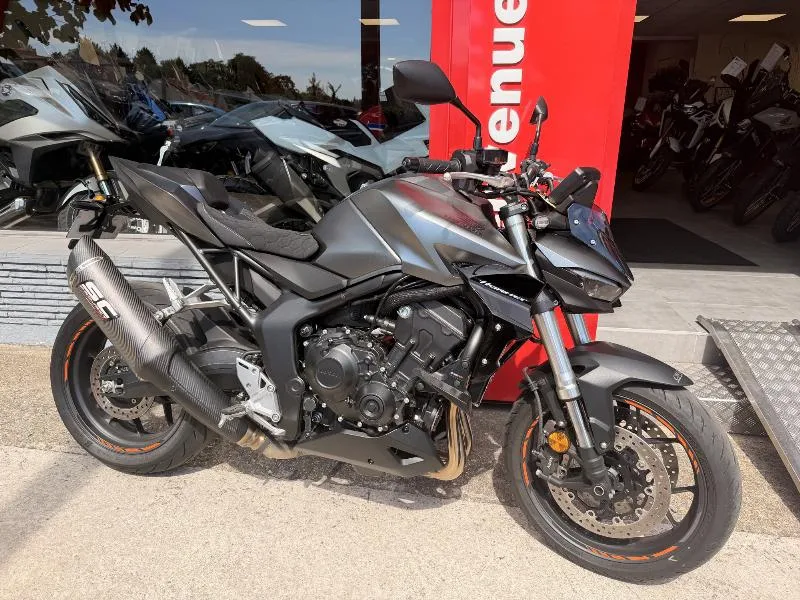 CB 1000 Hornet