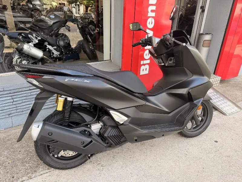 PCX 125