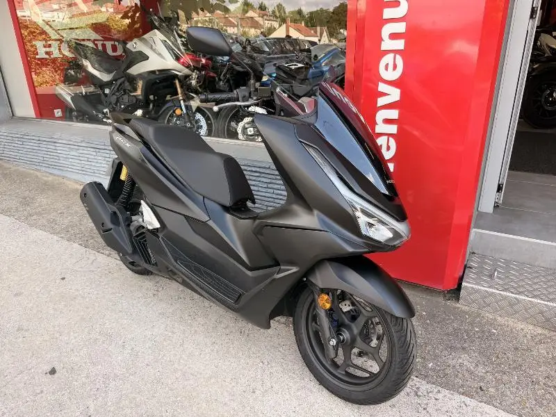 PCX 125