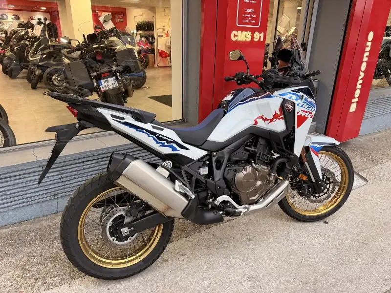 CRF 1100  L AFRICA TWIN