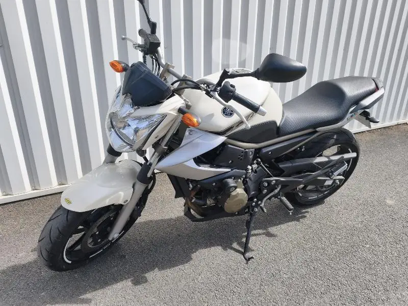 XJ6  2011