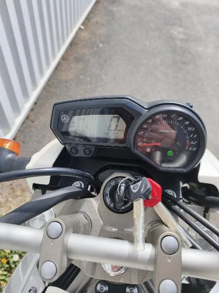 XJ6 