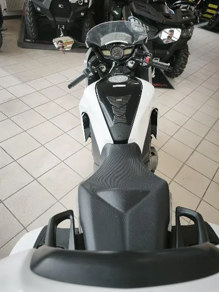 VFR 1200