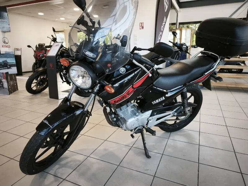 YBR 125 CUSTOM