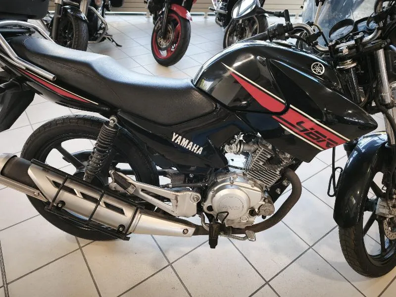 YBR 125 CUSTOM