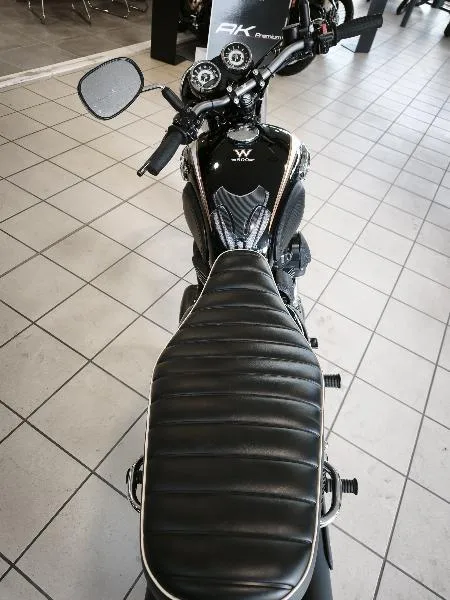 1100 SX SE