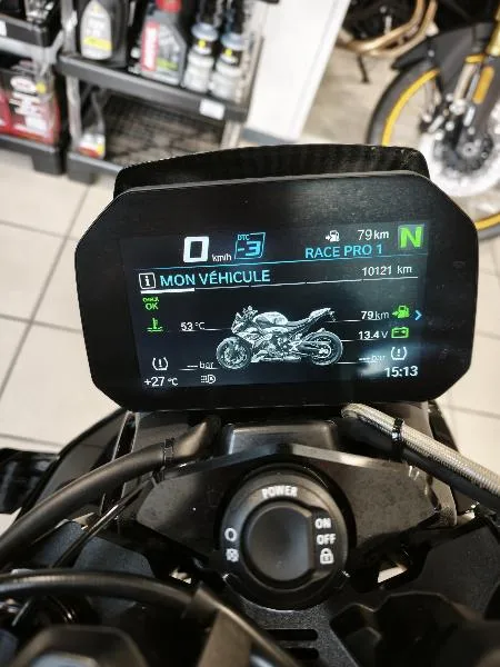 M 1000 R
