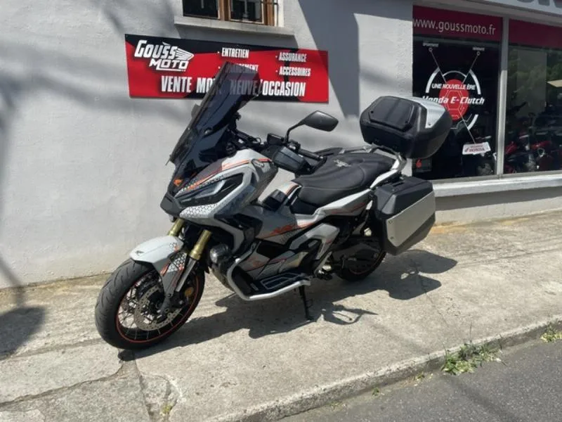XADV 750 DCT