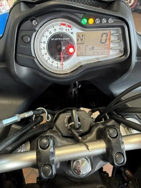 DL VSTROM 650XT A2