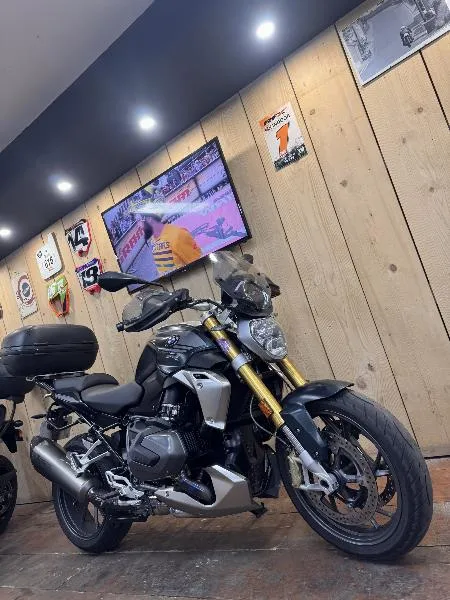 R 1250 RS