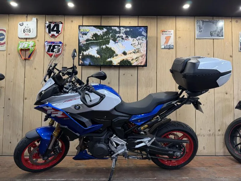 F 900 XR