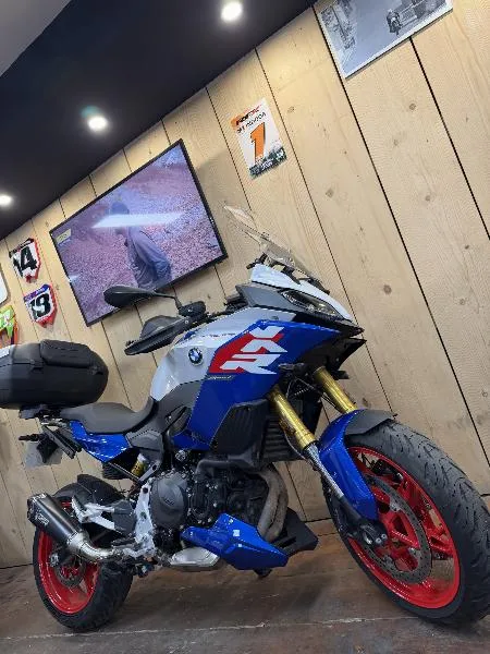 F 900 XR