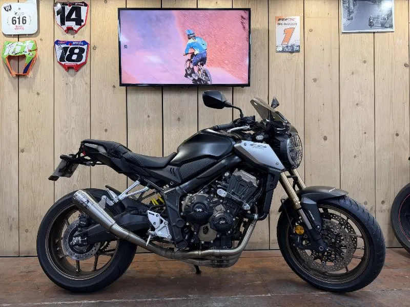 CB 650 R