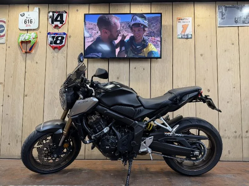 CB 650 R