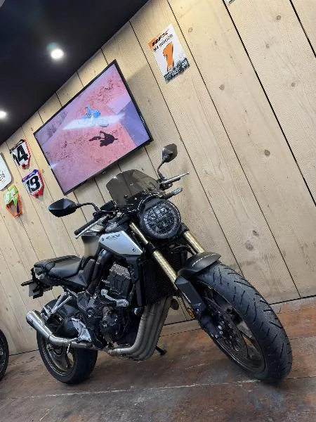 CB 650 R