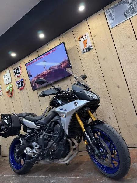 TRACER 900 GT