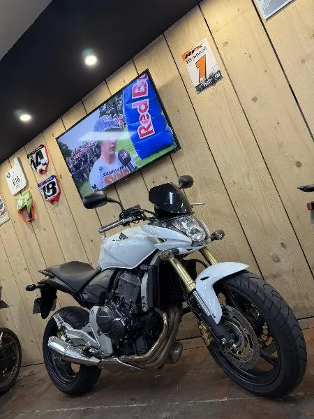 CB 600 HORNET