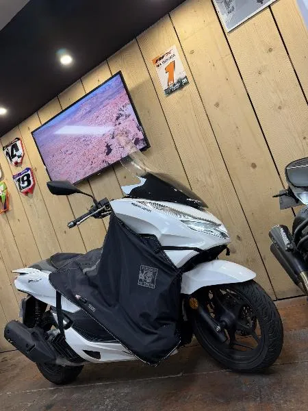 PCX 125