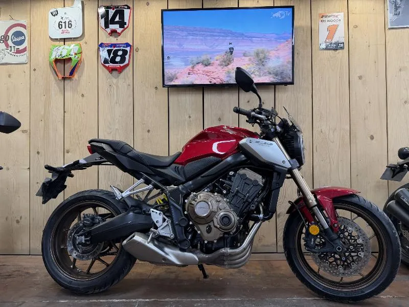 CB650R Neo Sports Café