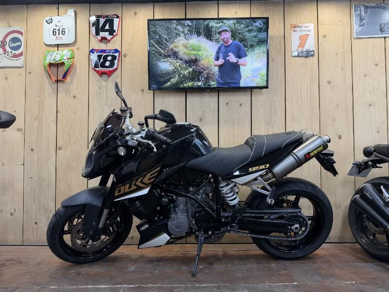 990 SUPER DUKE