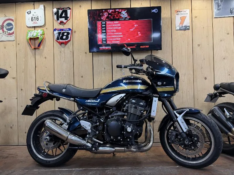 Z 900