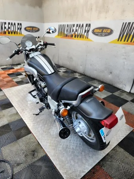 VMAX 1200