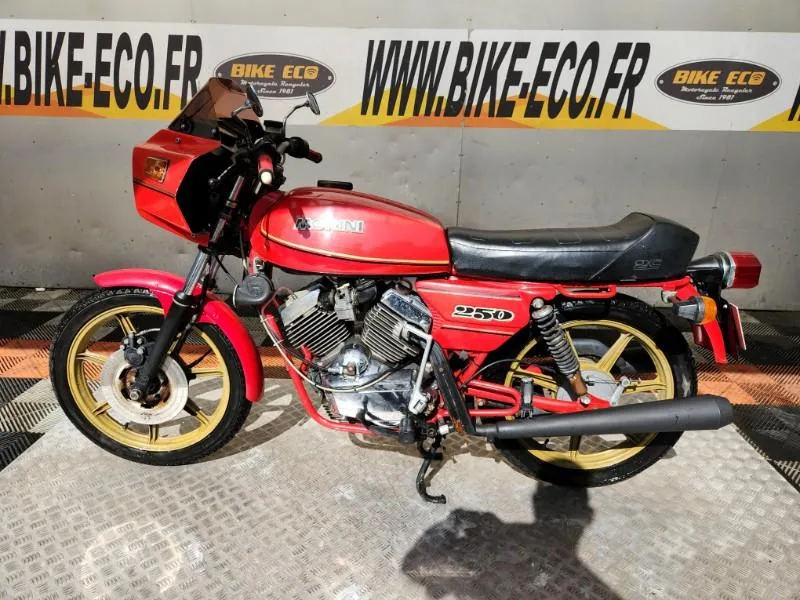 MOTO MORINI