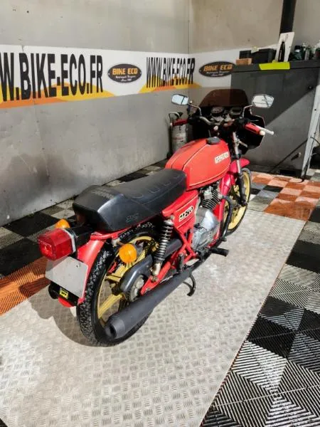 MOTO MORINI
