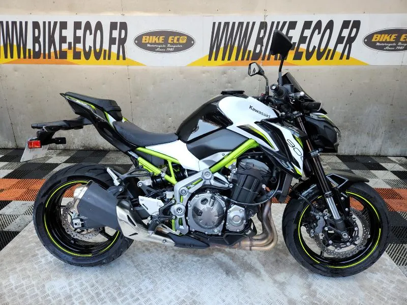 Z 900