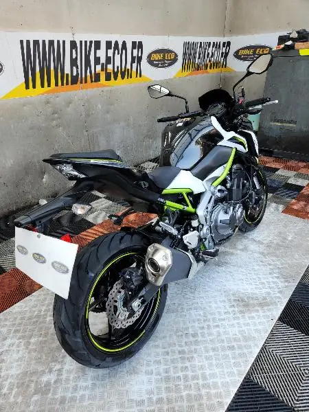 Z 900