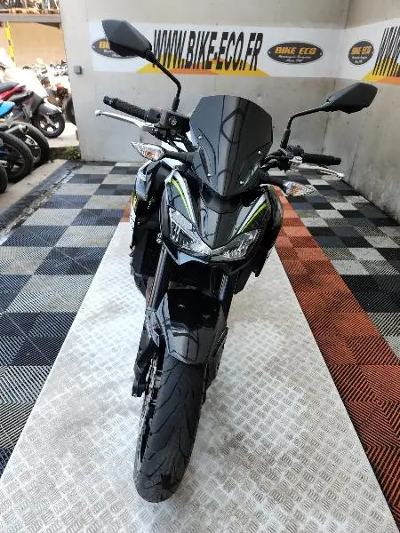 Z 900